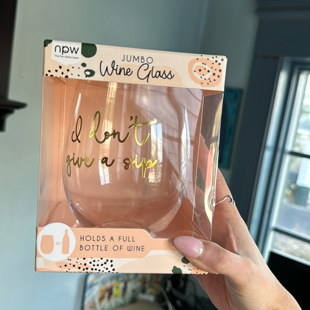 Wine Glass NWT